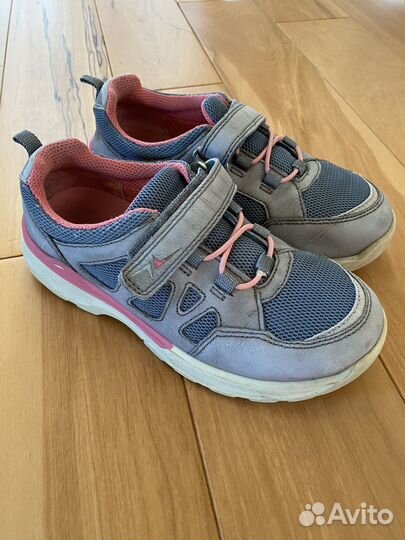 Кроссовки ecco