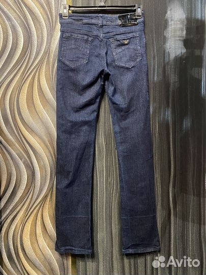 Джинсы Armani Jeans 30 размера