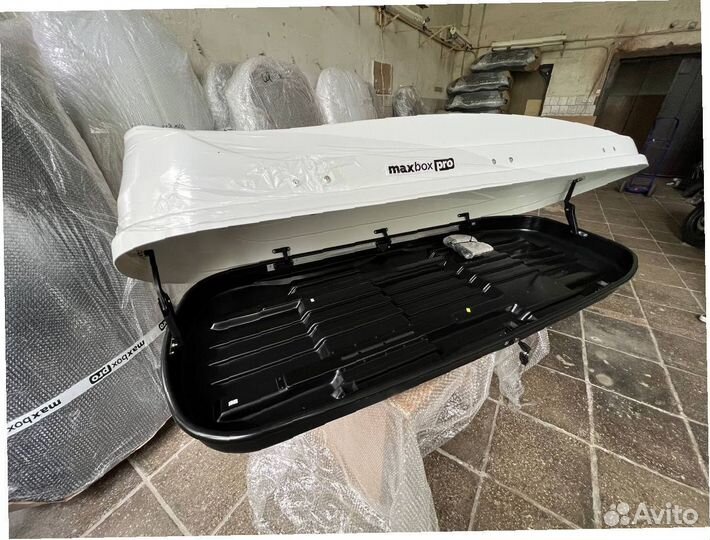 Автобокс 520л белый глянец/черный
