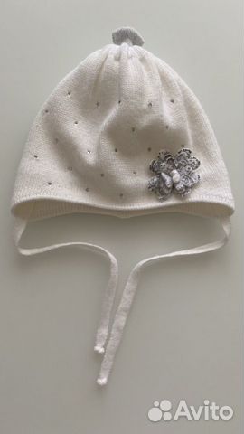 Шапка на новорожденную девочку демисезонная