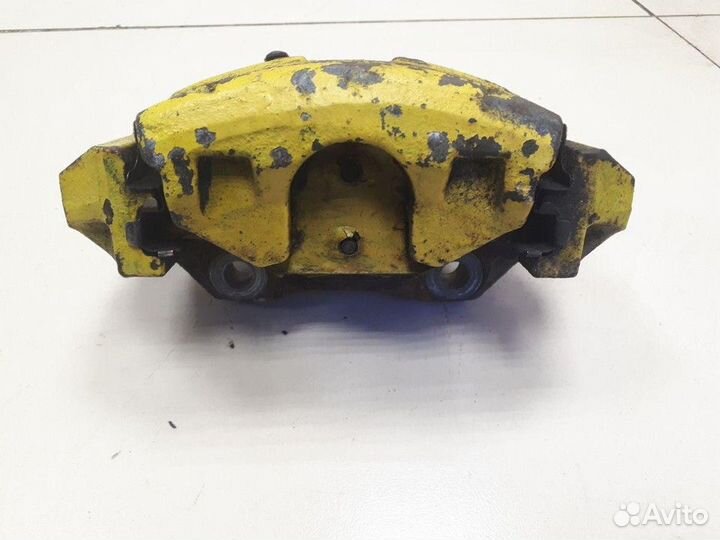 Суппорт передний правый Volkswagen Polo