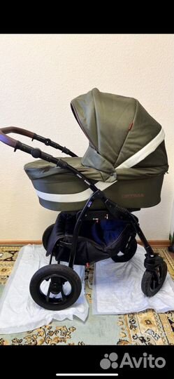 Прогулочная коляска 3 в 1