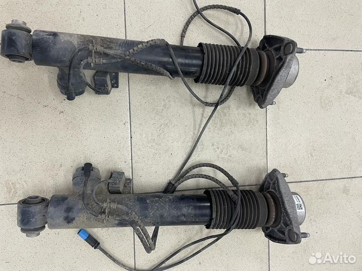 Задний амортизатор BMW X5M F85 X6M F86