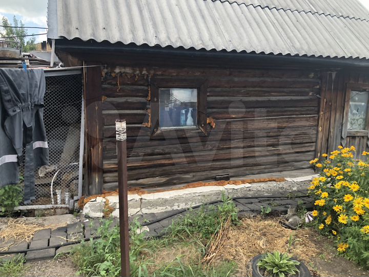 Дом 45 м² на участке 5,5 сот.