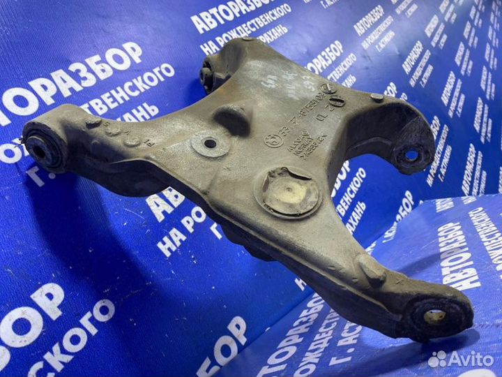 Рычаг задний нижний левый Bmw E65 седан 2003