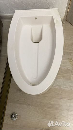 Фарфоровый туалет для кошек