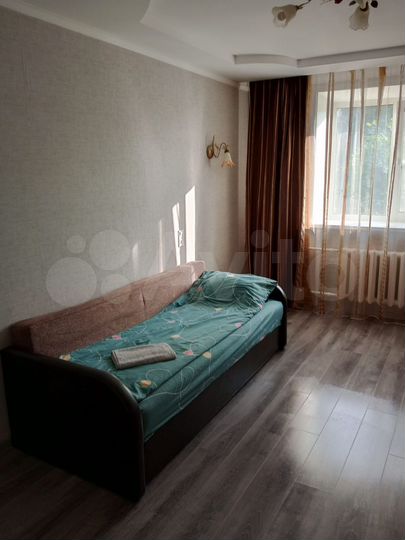 2-к. квартира, 50 м², 1/3 эт.