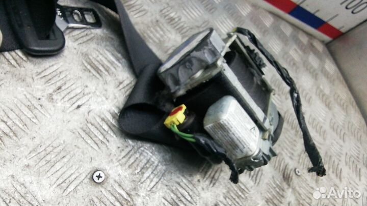 Ремень безопасности Dodge Caliber 2008