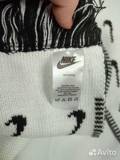 Шарф Nike swoosh