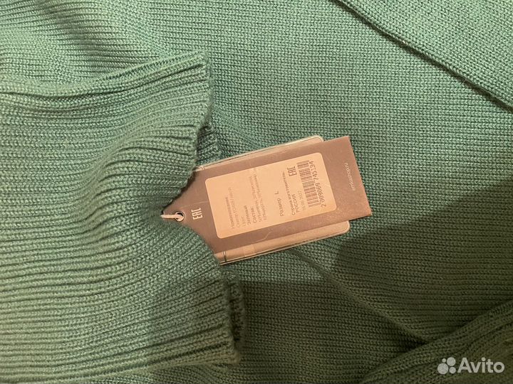 Свитер емка, новый, размер L