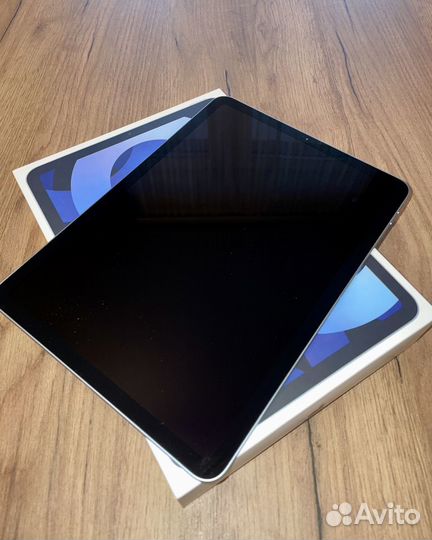 Apple iPad Air 2020 + Smart Folio for iPad Air