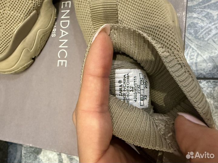 Кроссовки для девочки zara 32