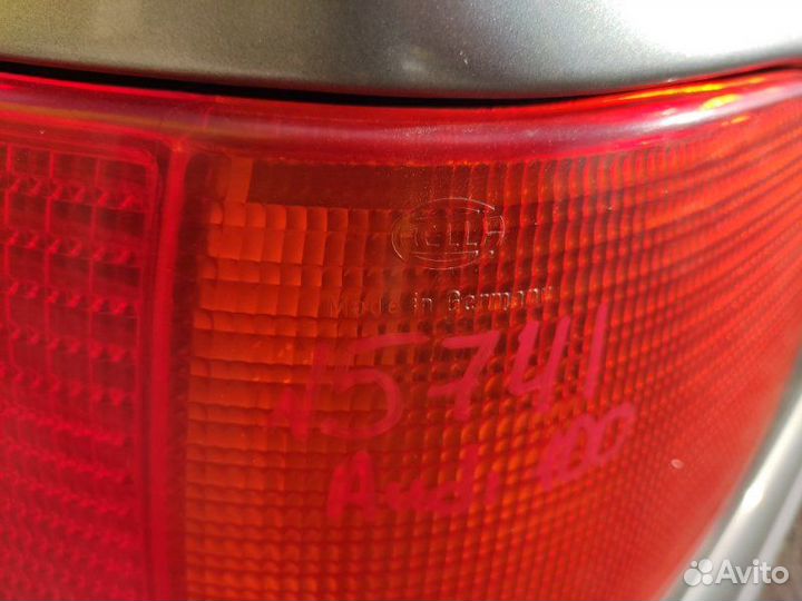 Поворотник задний правый Audi 100 седан 2.5 AAT