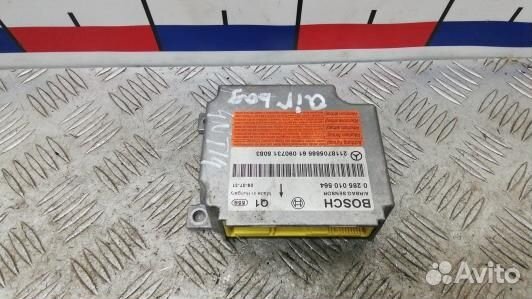 Блок управления airbag mercedes benz CLS C219 (4NT