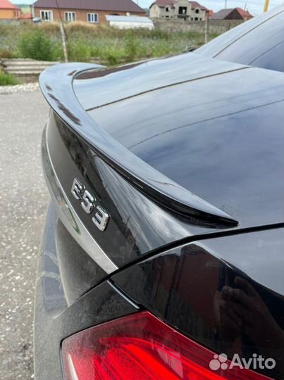 Спойлер на Мерседес Е213