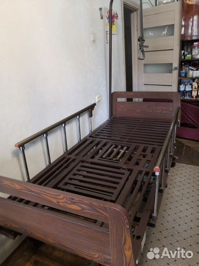 Кровать для лежачих больных бу