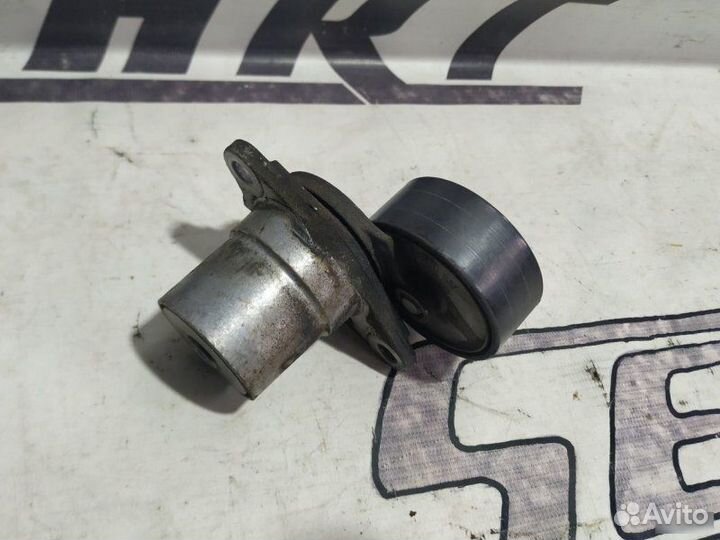 Натяжитель ремня грм Audi A4 B8 CDN 2011—2015