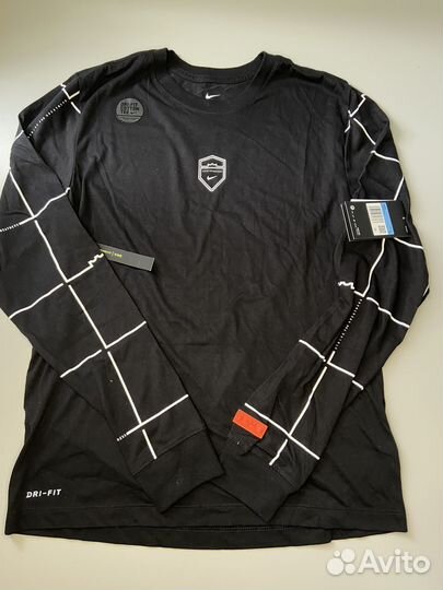 Nike лонгслив новый, оригинал Dri Fit Рашгард