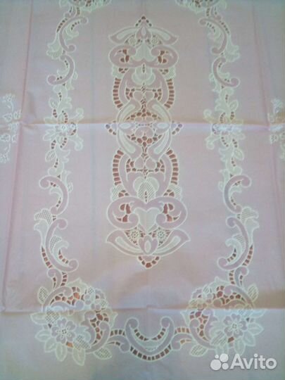 Скатерть розовая 