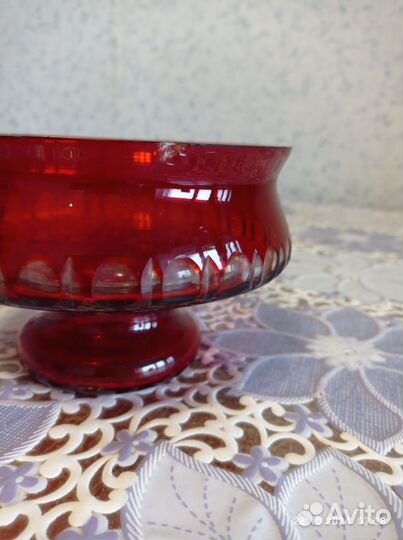 Конфетница, ваза для фруктов красный хрусталь СССР