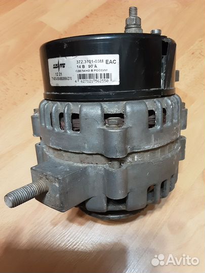 Генератор Ваз 2107 инжектор 90 А кзате