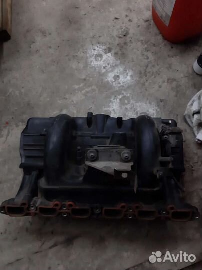 Впускной коллектор BMW M52B28TU