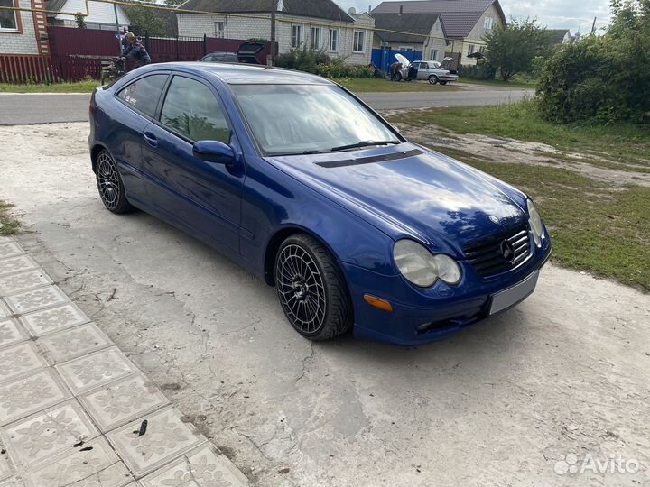 Mercedes-Benz C-класс 1.8 AT, 2002, 300 000 км