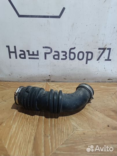 Патрубок воздушного фильтра ford focus 2