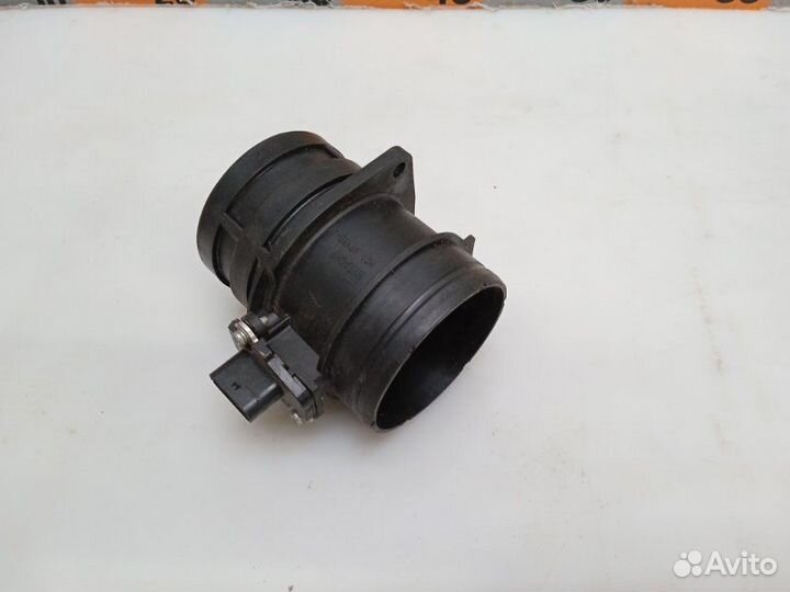 Расходомер воздуха Volkswagen Passat B7 1.8 2011