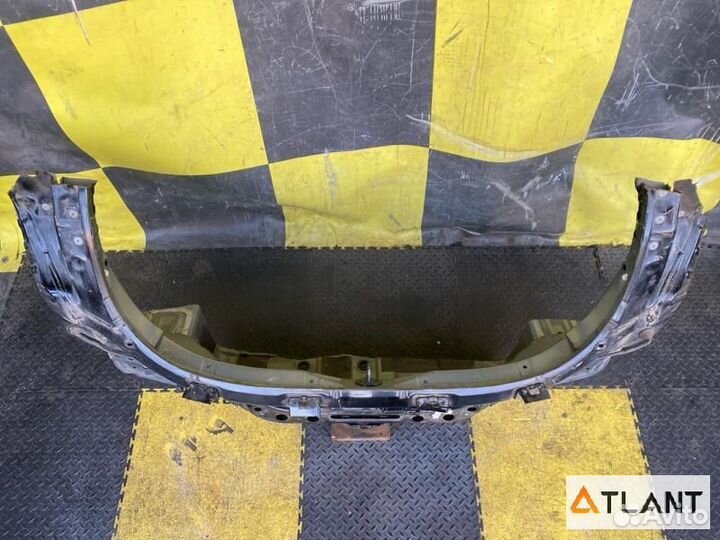 Задняя панель кузова toyota harrier