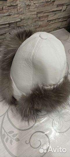 Шапка женская кожаная натуральный мех