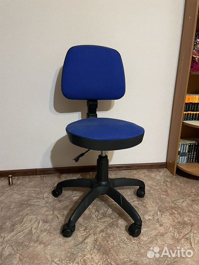 Компьютерное кресло