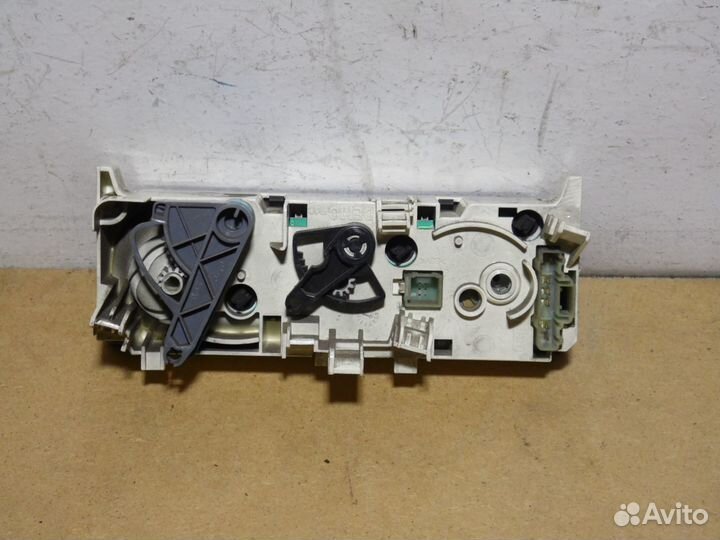 Блок управления печкой Ситроен Берлинго м59