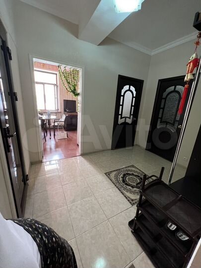 2-к. квартира, 67 м², 2/3 эт.