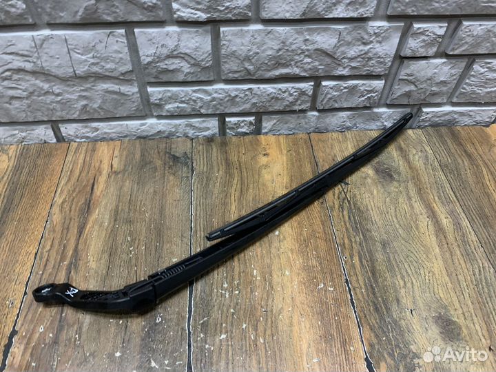 Lexus RX 350 Поводок стеклоочистителя заднего