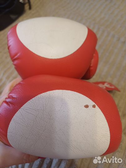 Боксерские перчатки 8oz