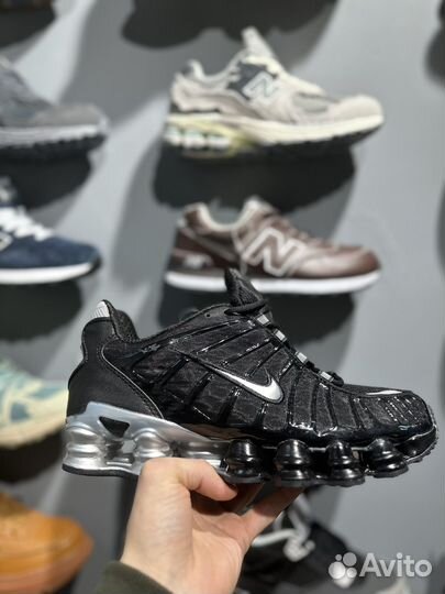 Кроссовки Nike shox tl