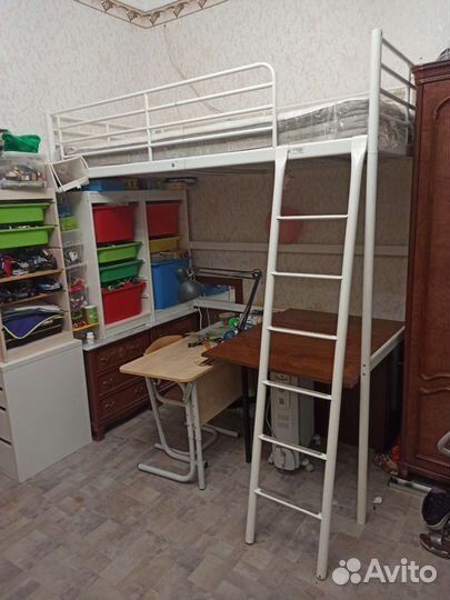 Кровать чердак Икея Свэрта с матрасом