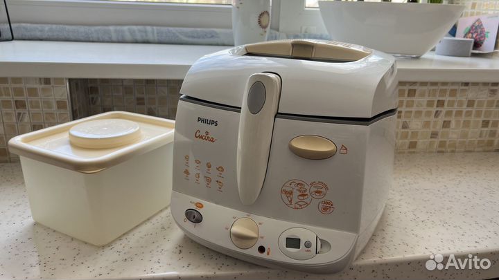 Фритюрница Philips Cucina 6155