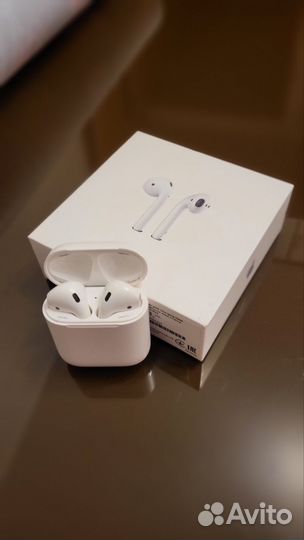 Apple airpods 2 поколения