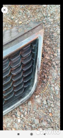 Решетка радиатора на Киа Рио 3