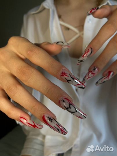 Мастер маникюра