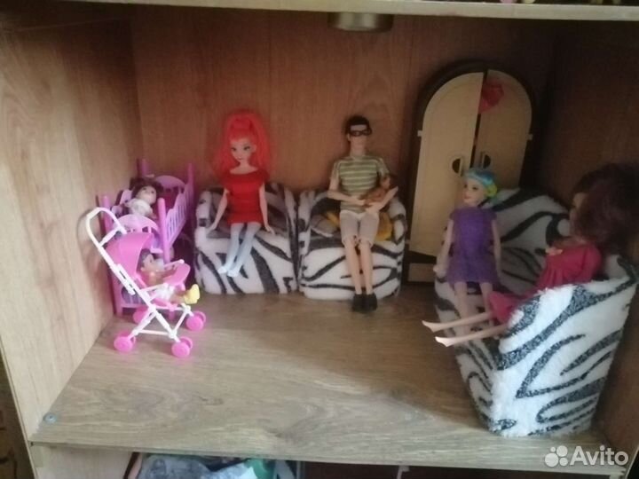 Кукольный домик для барби с мебелью