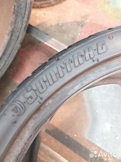 Sunitrac Focus 9000 295/30 R22 103Y