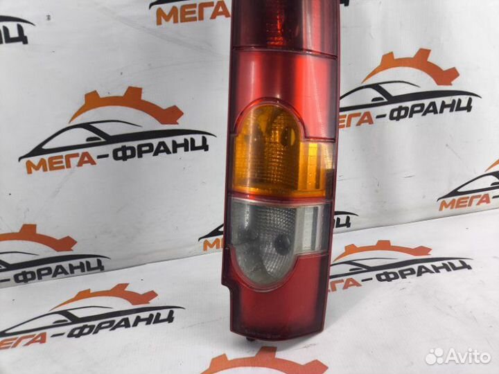 Фонарь задний правый Renault Kangoo фургон K7J