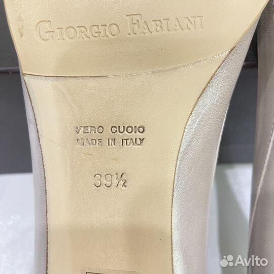 Туфли женские Giorgio Fabiani 39,5 р