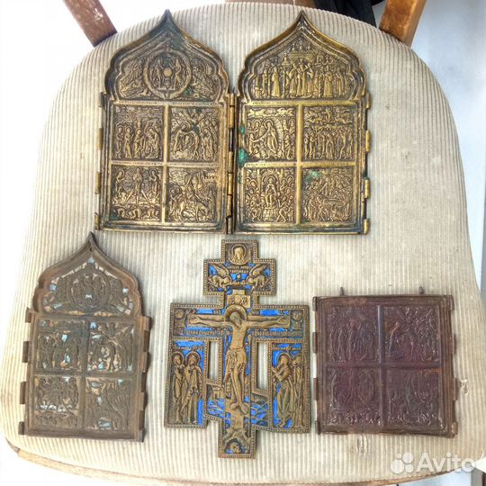 Крест Латунь 19 век. Иконы Латунь. Пластика