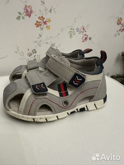 Сандалии для садика 23 размер