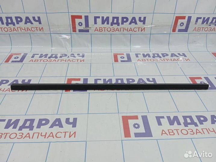 Уплотнитель стекла заднего левого Lifan Myway PBA6207170