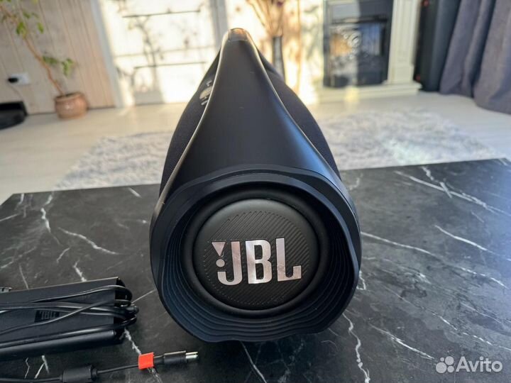 Колонка jbl boombox 2